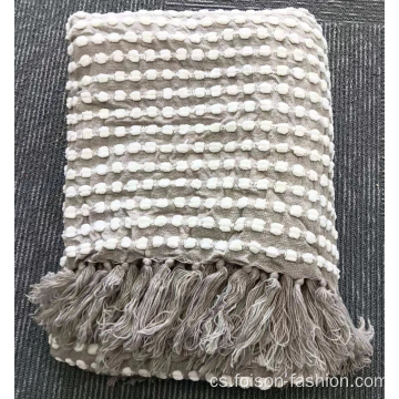 Velká zimní pletená deka se střapcem